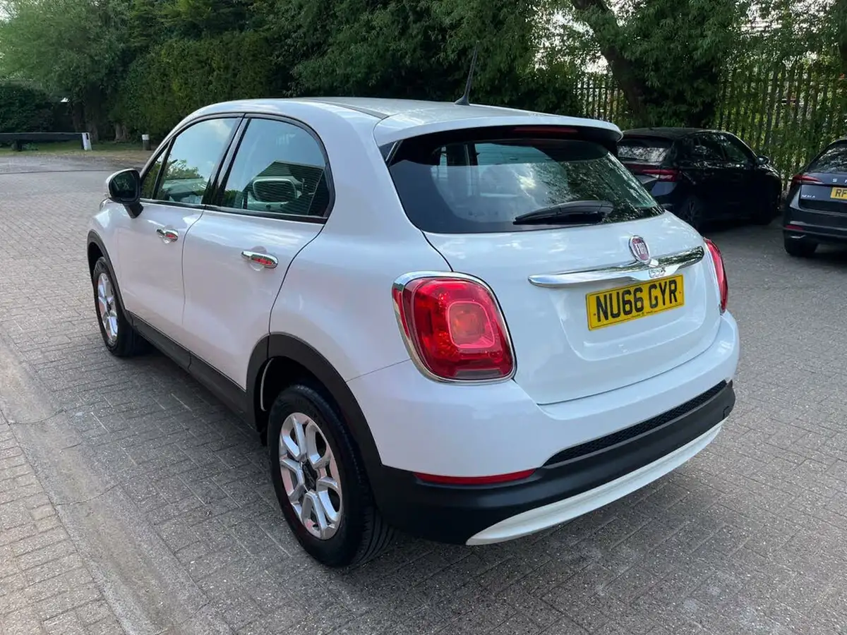 2016-fiat-500x-16-e-torq-pop-plus-big-3