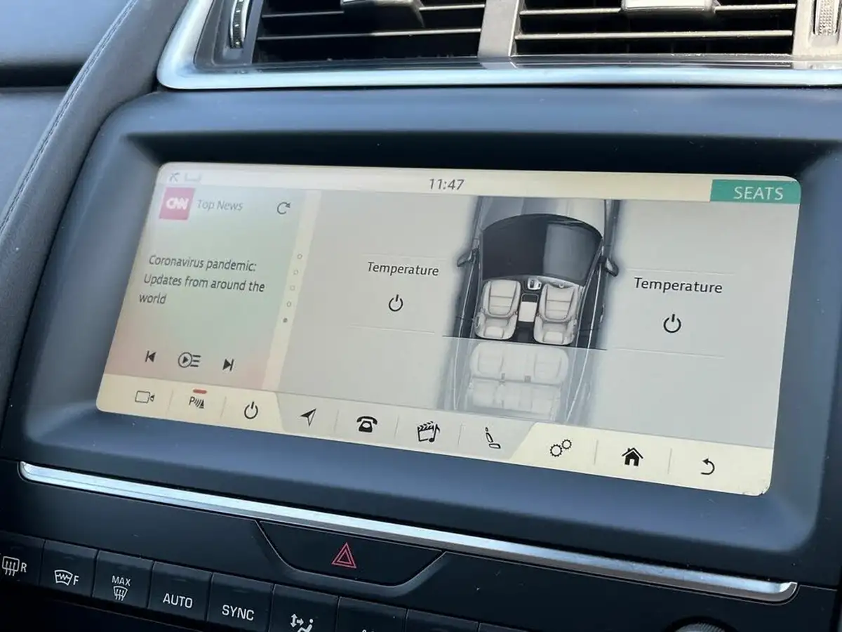 2018-jaguar-e-pace-20-i4d-s-big-39