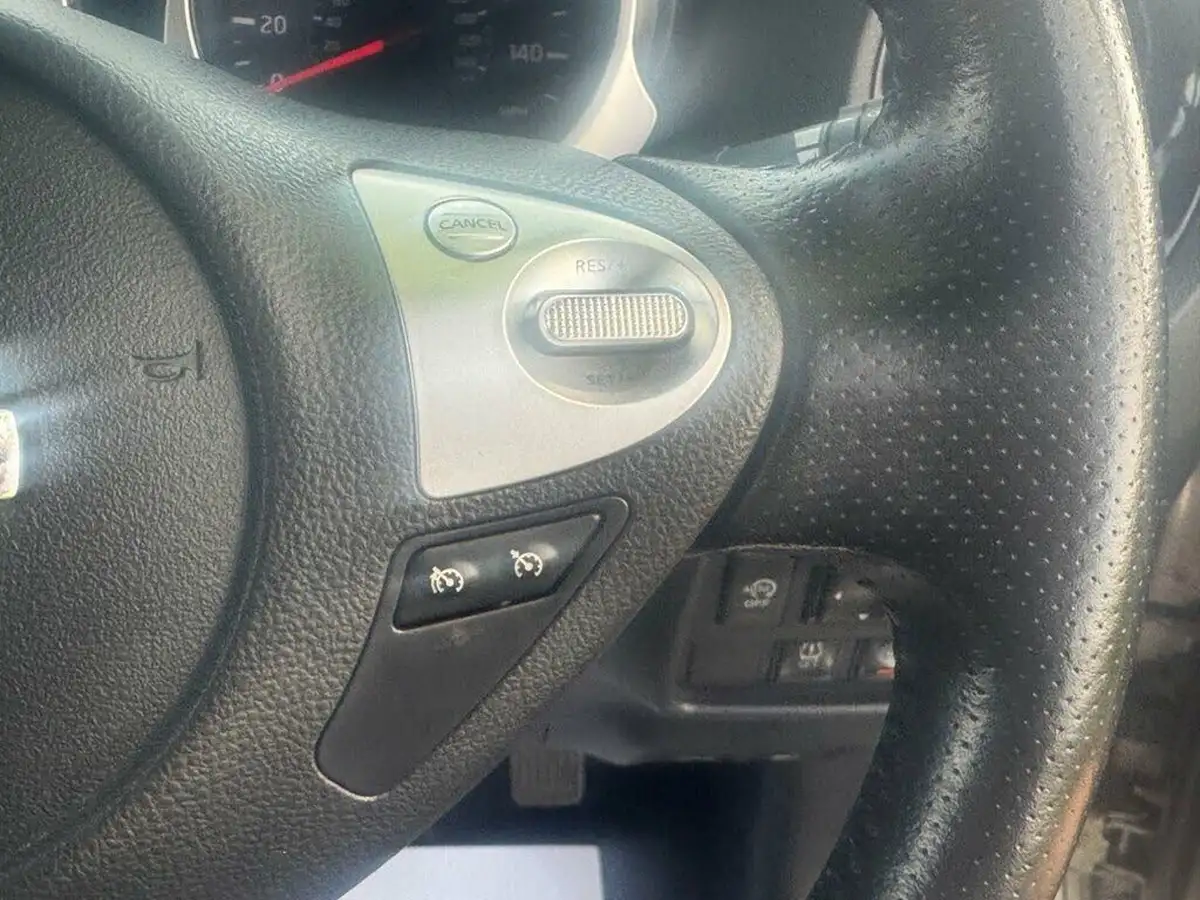 2015-nissan-juke-12-tekna-big-41