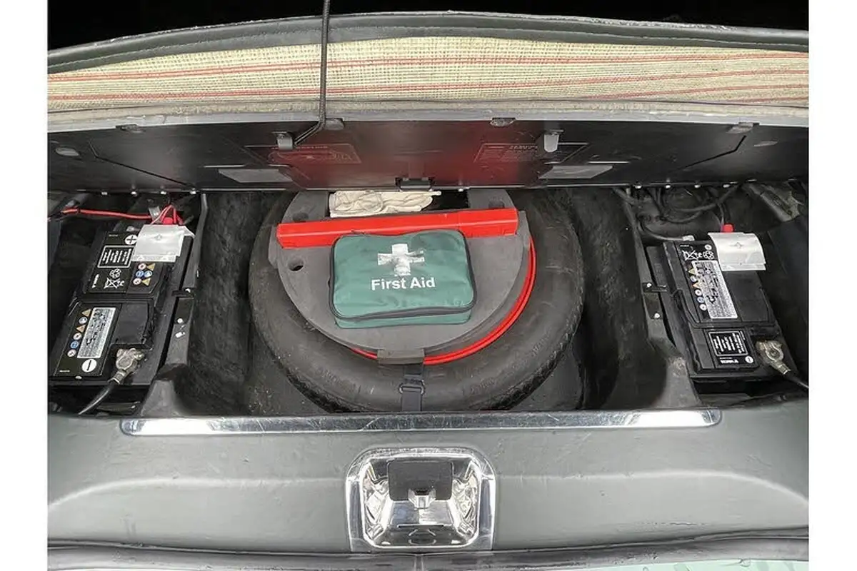 2008-bentley-brooklands-675-big-31