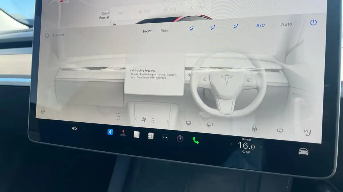 2022-tesla-model-3-e-long-range-big-25