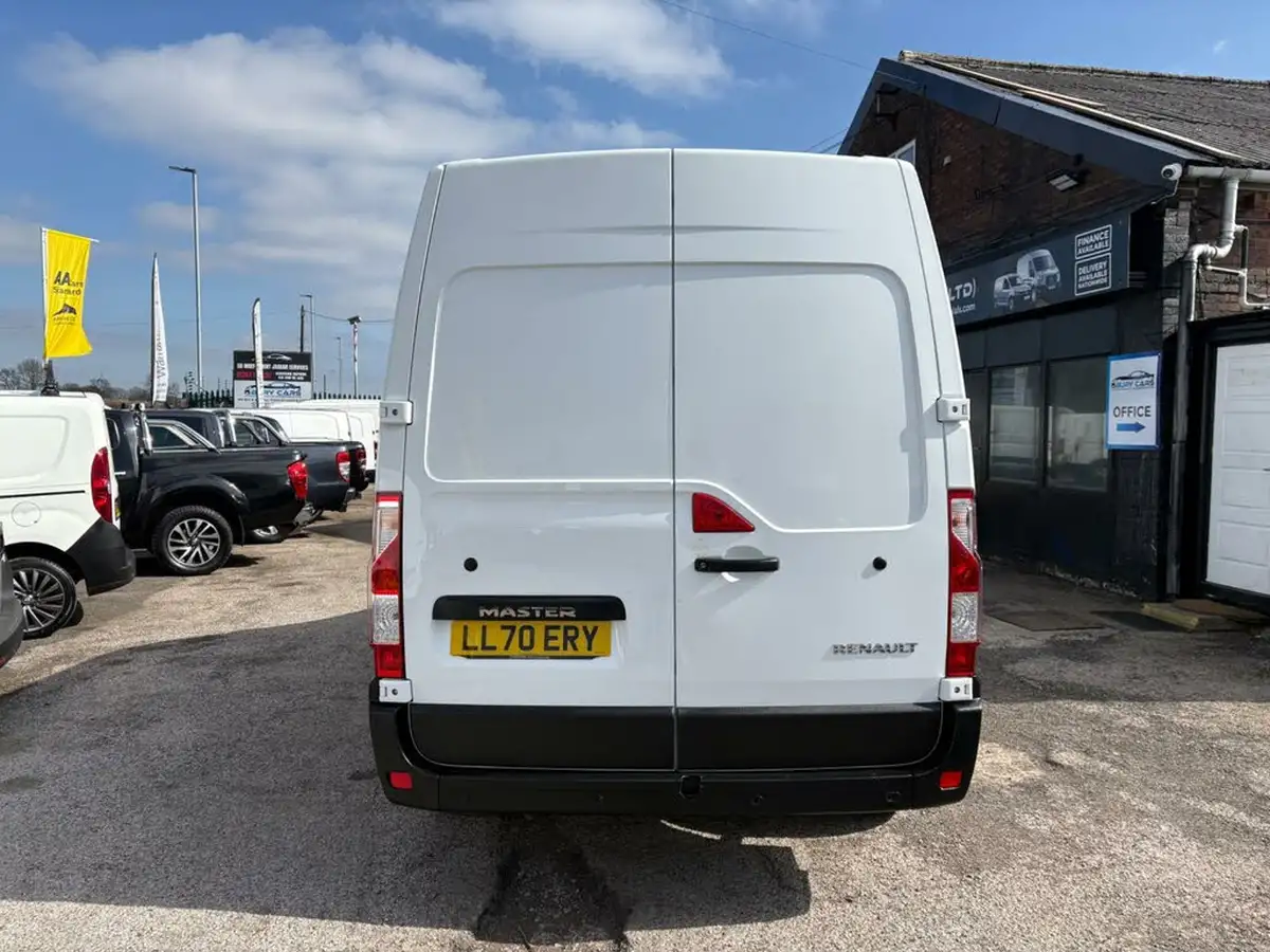 2020-renault-master-23dci-mm35-135-business-panel-big-8