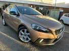 2014-volvo-v40-16td-d2-cross-country-lux-powershift-small-0