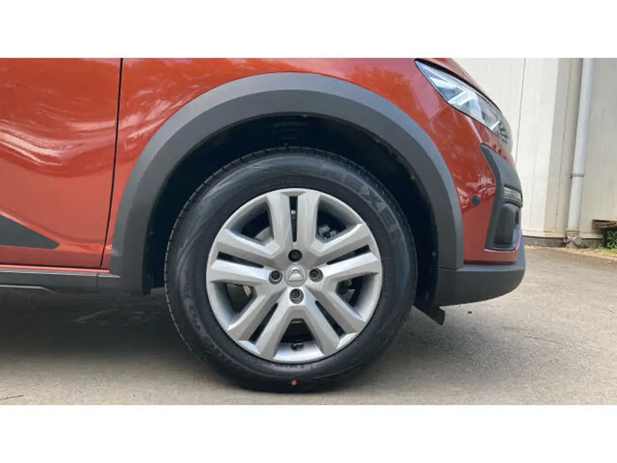 2022-dacia-jogger-10-tce-comfort-big-6