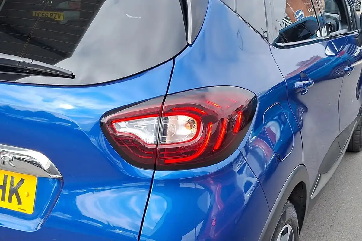 2019-renault-captur-13-tce-gt-line-130bhp-big-15