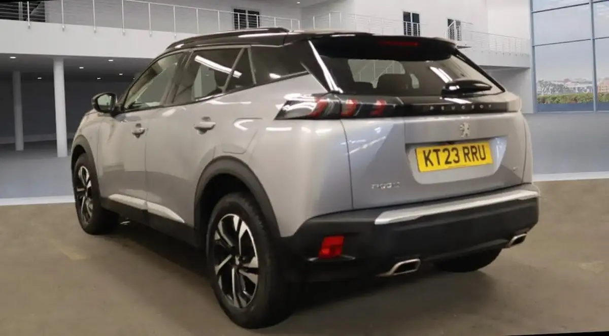 2023-peugeot-2008-suv-12-puretech-gt-130ps-hatchback-eat8-big-7