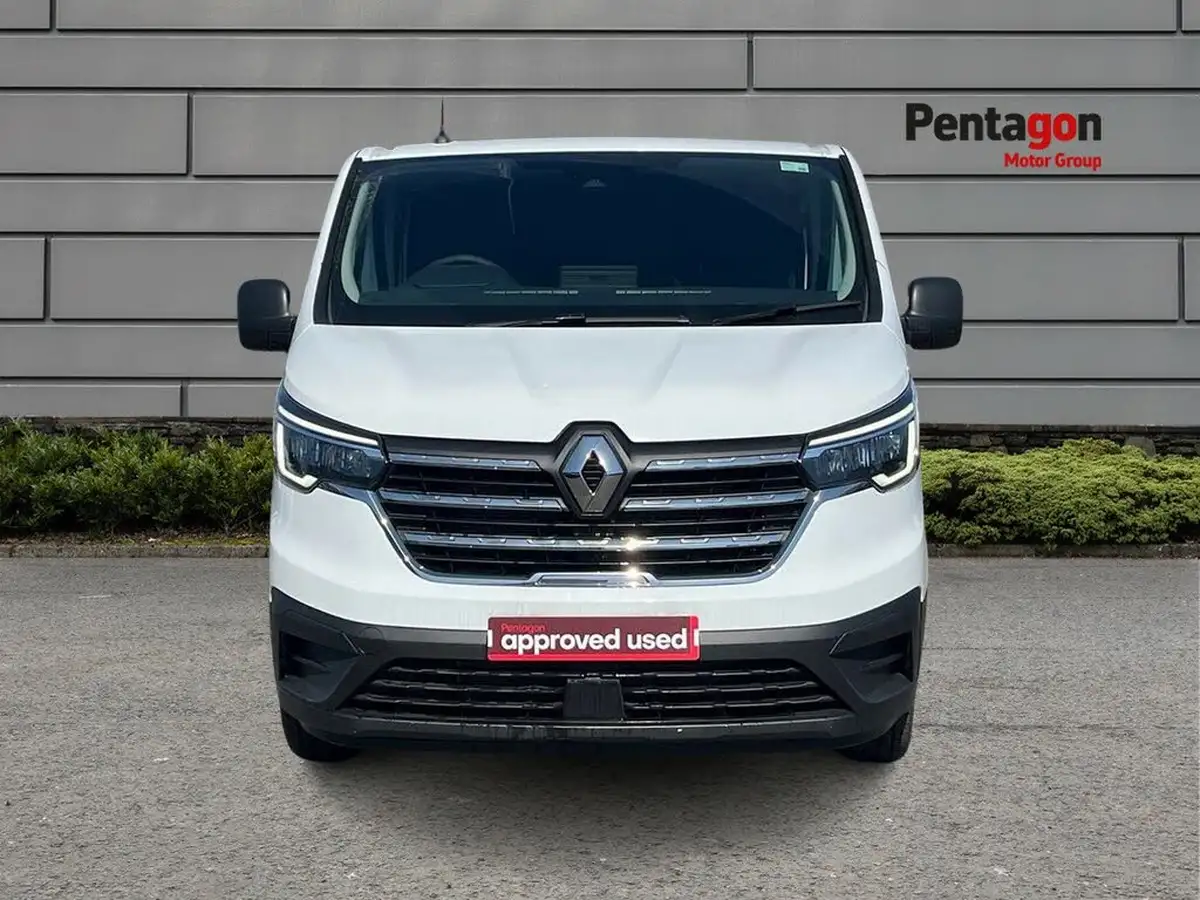 2025-renault-trafic-20dci-ll30-130-advance-panel-big-12