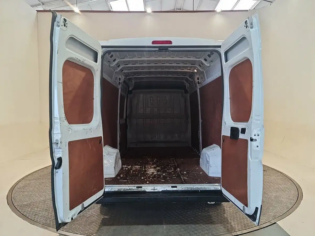 2019-citroen-relay-22bluehdi-35-l3h2-enterprise-panel-big-22