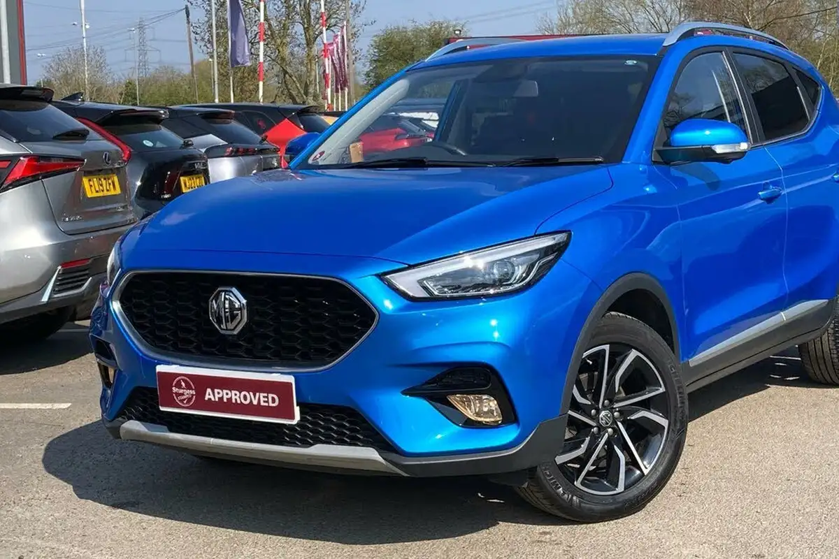 2023-mg-zs-suv-10t-gdi-exclusive-big-35