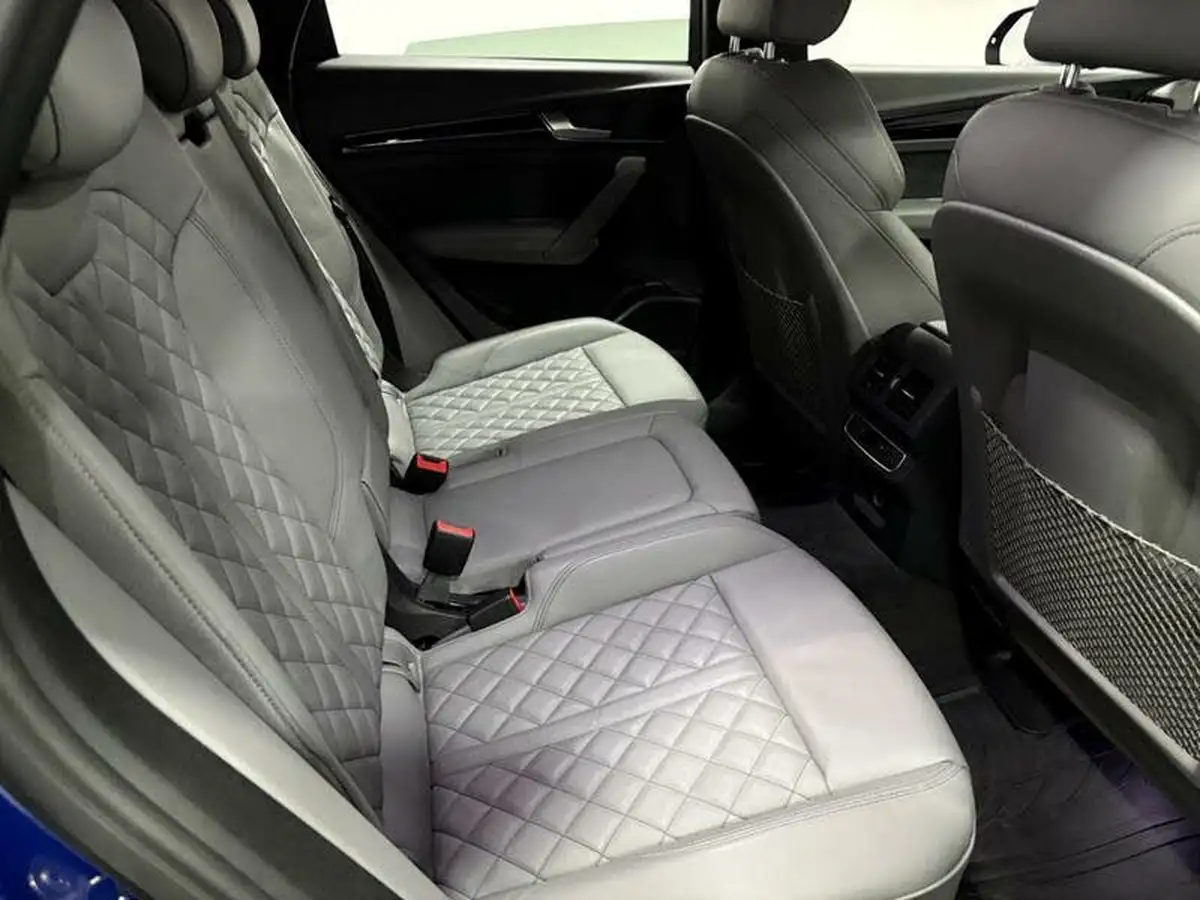2022-audi-q5-20-45-tfsi-edition-1-sportback-big-49
