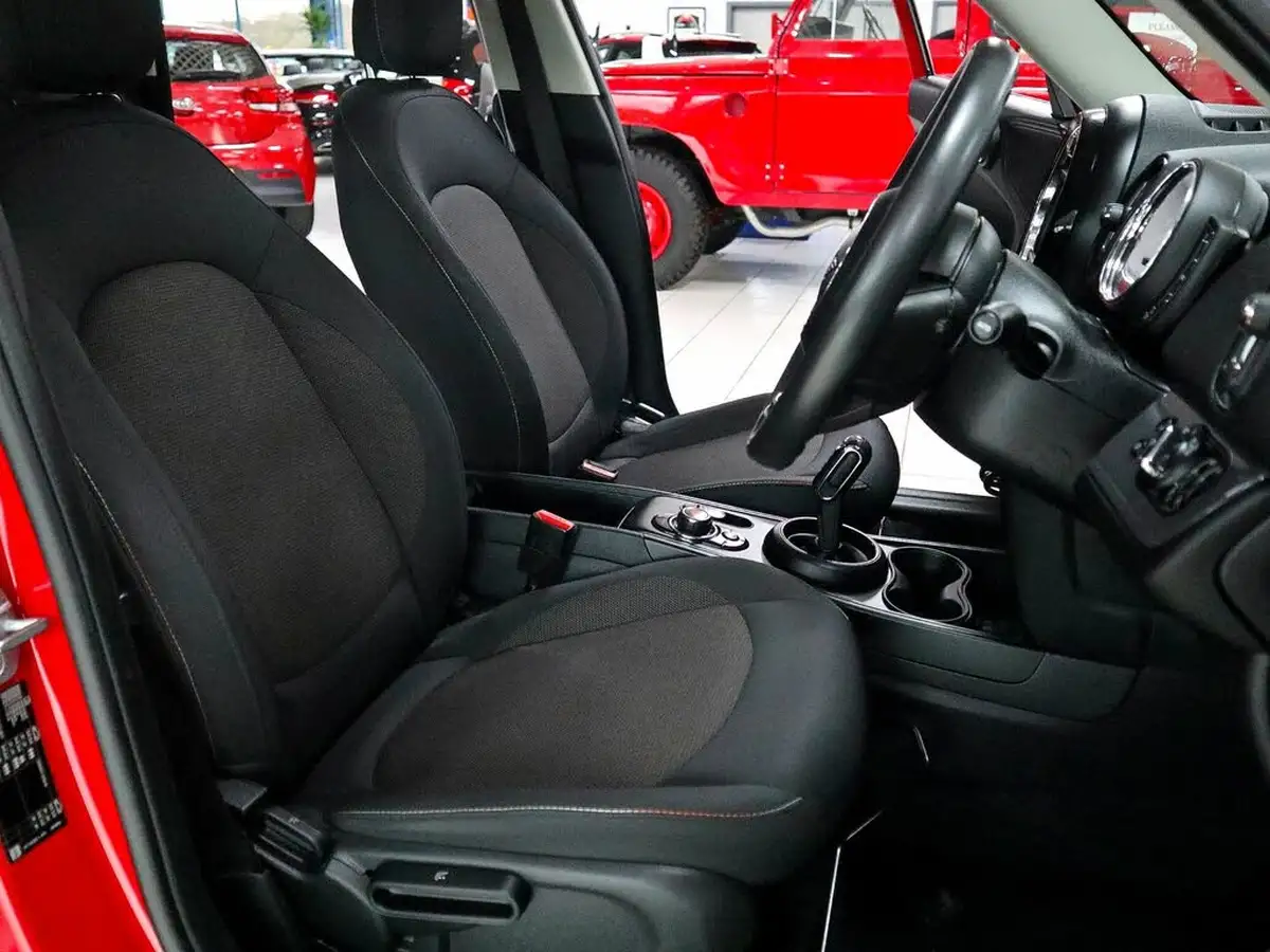 2019-mini-countryman-15-cooper-classic-auto-big-11