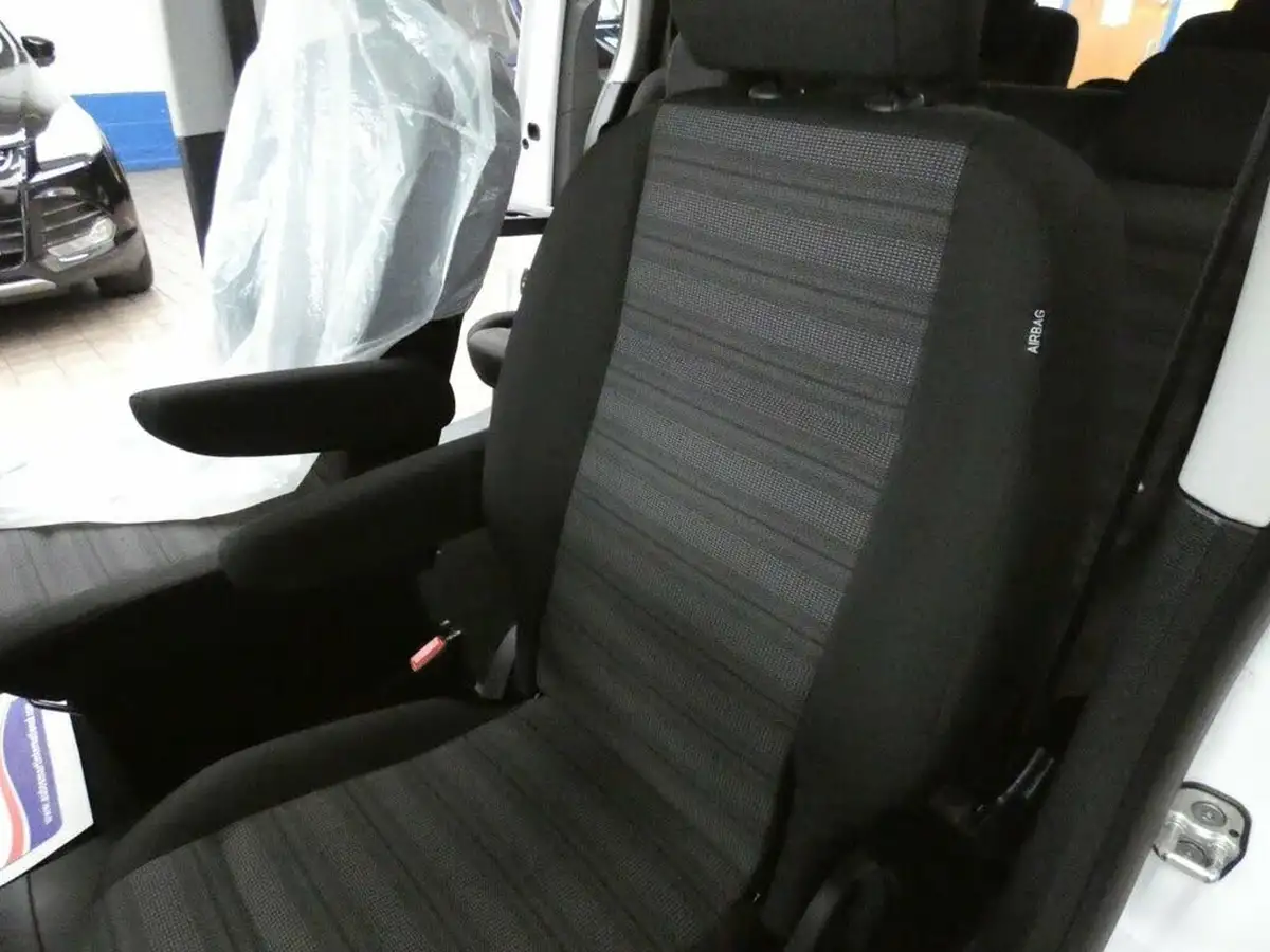 2021-vauxhall-combo-life-15-se-xl-100ps-big-56