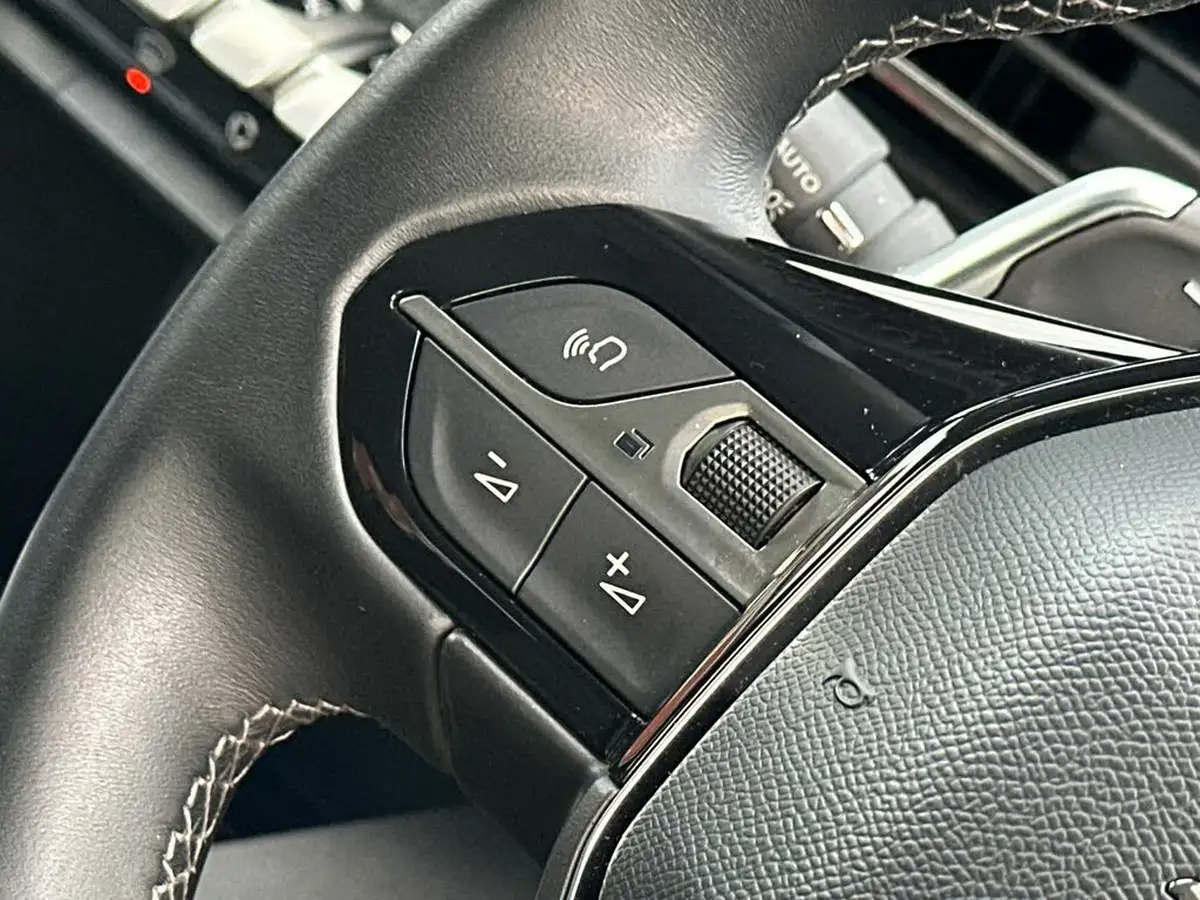 2021-peugeot-3008-suv-15-bluehdi-allure-premium-eat8-big-18