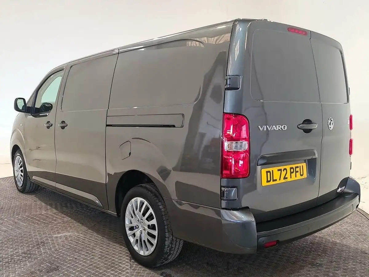 2023-vauxhall-vivaro-20td-3100-l2h1-pro-big-3