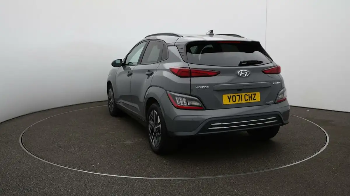2022-hyundai-kona-e-ultimate-big-62