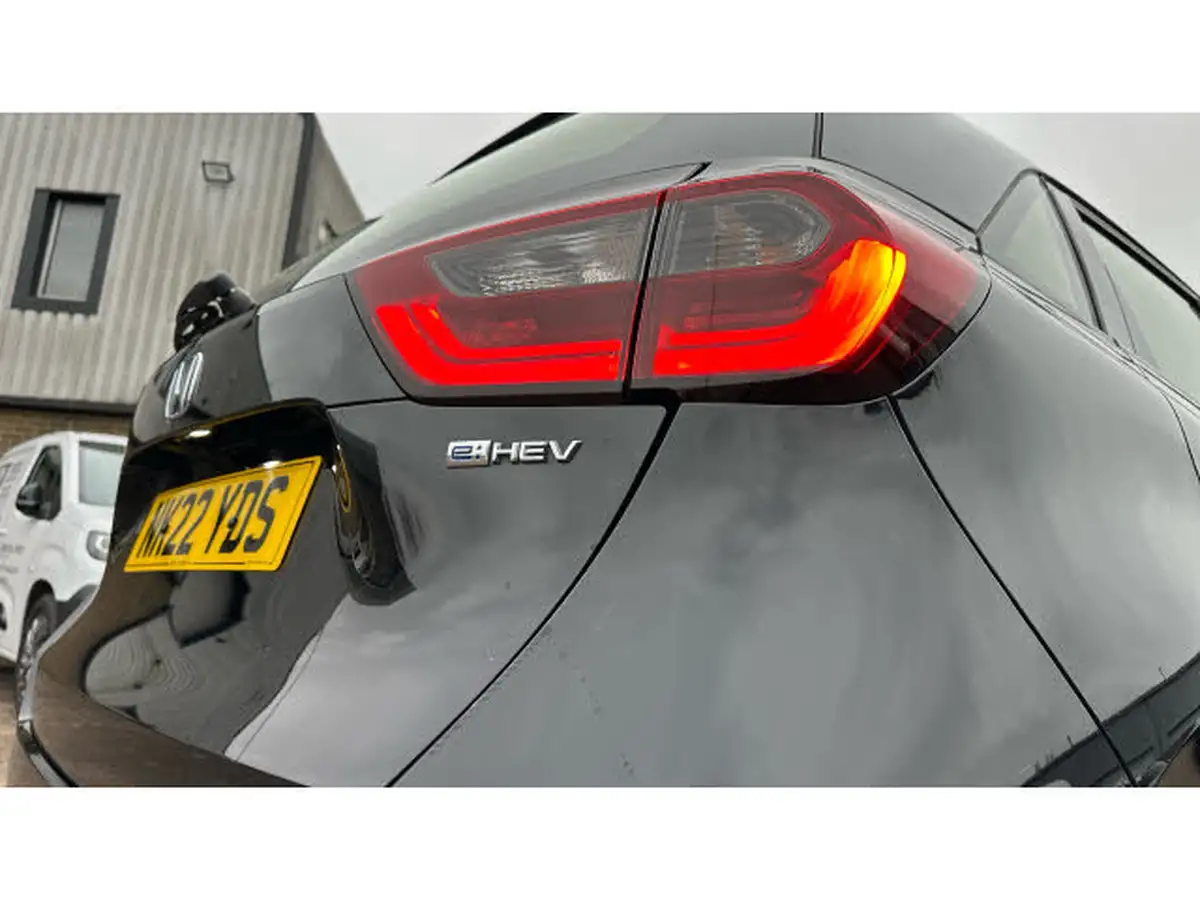 2022-honda-jazz-15-i-mmd-sr-109ps-big-28