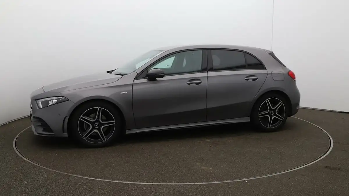 2022-mercedes-benz-a-class-13-a200-amg-line-executive-edition-hatchback-5d-7g-dct-big-65