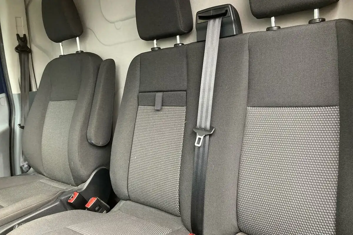 2019-ford-transit-20tdci-350-l3h3-130pseu6-rwd-panel-van-big-10