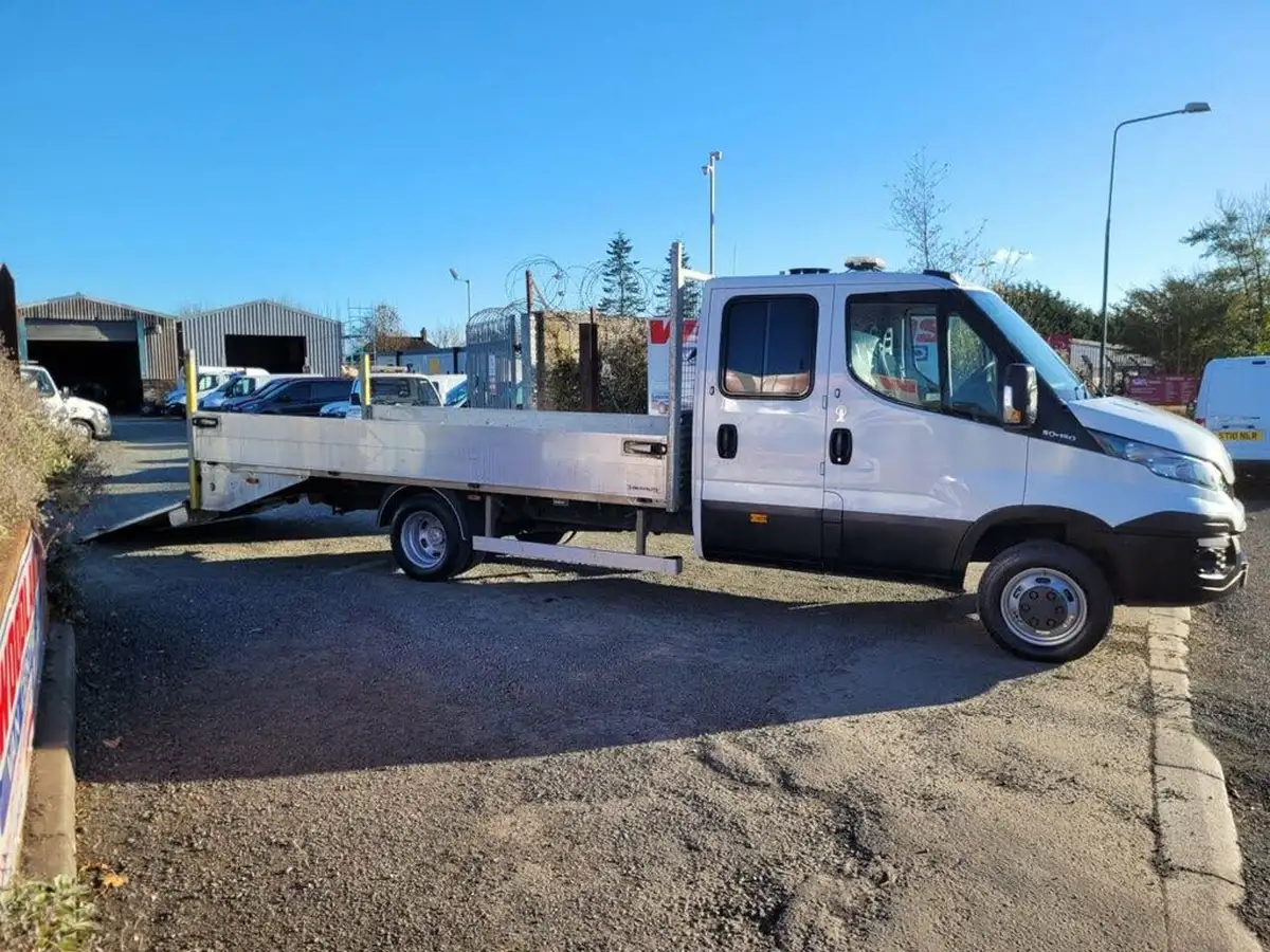 2015-iveco-daily-big-1