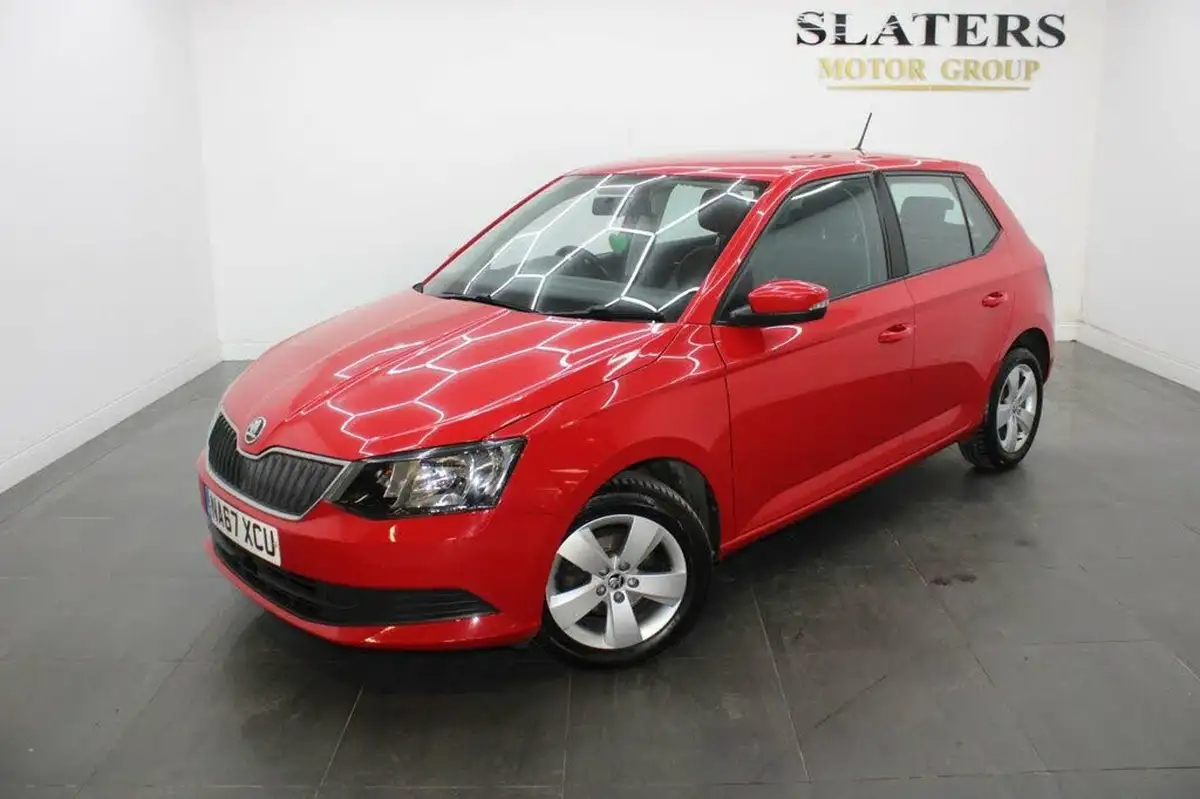 2017-skoda-fabia-10-mpi-se-hatchback-big-2