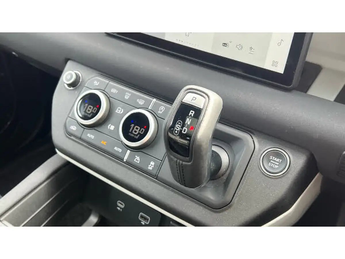 2022-land-rover-110-defender-30-d250-x-dynamic-se-big-12