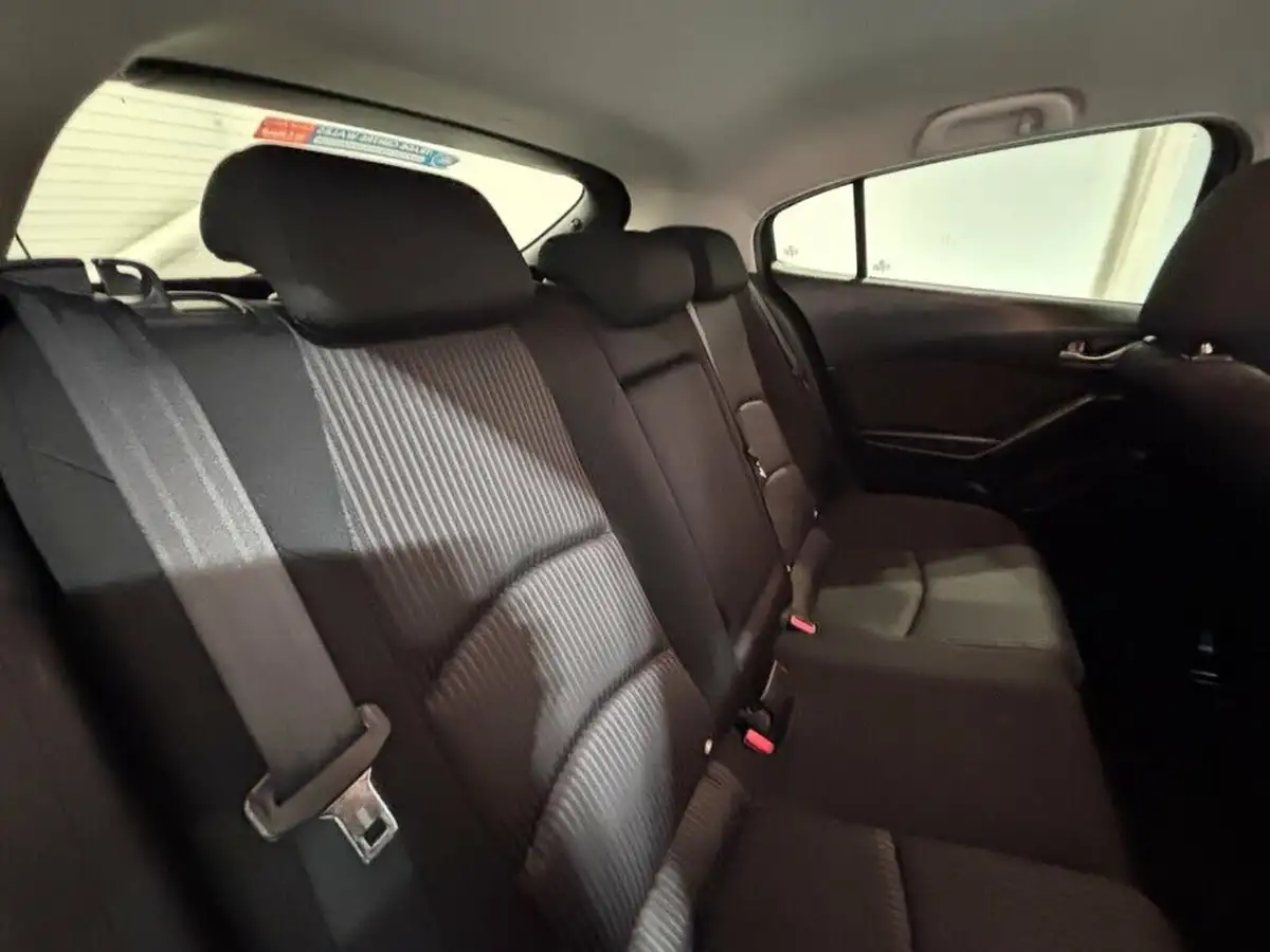 2014-mazda-mazda3-20-se-l-nav-hatchback-5d-big-13