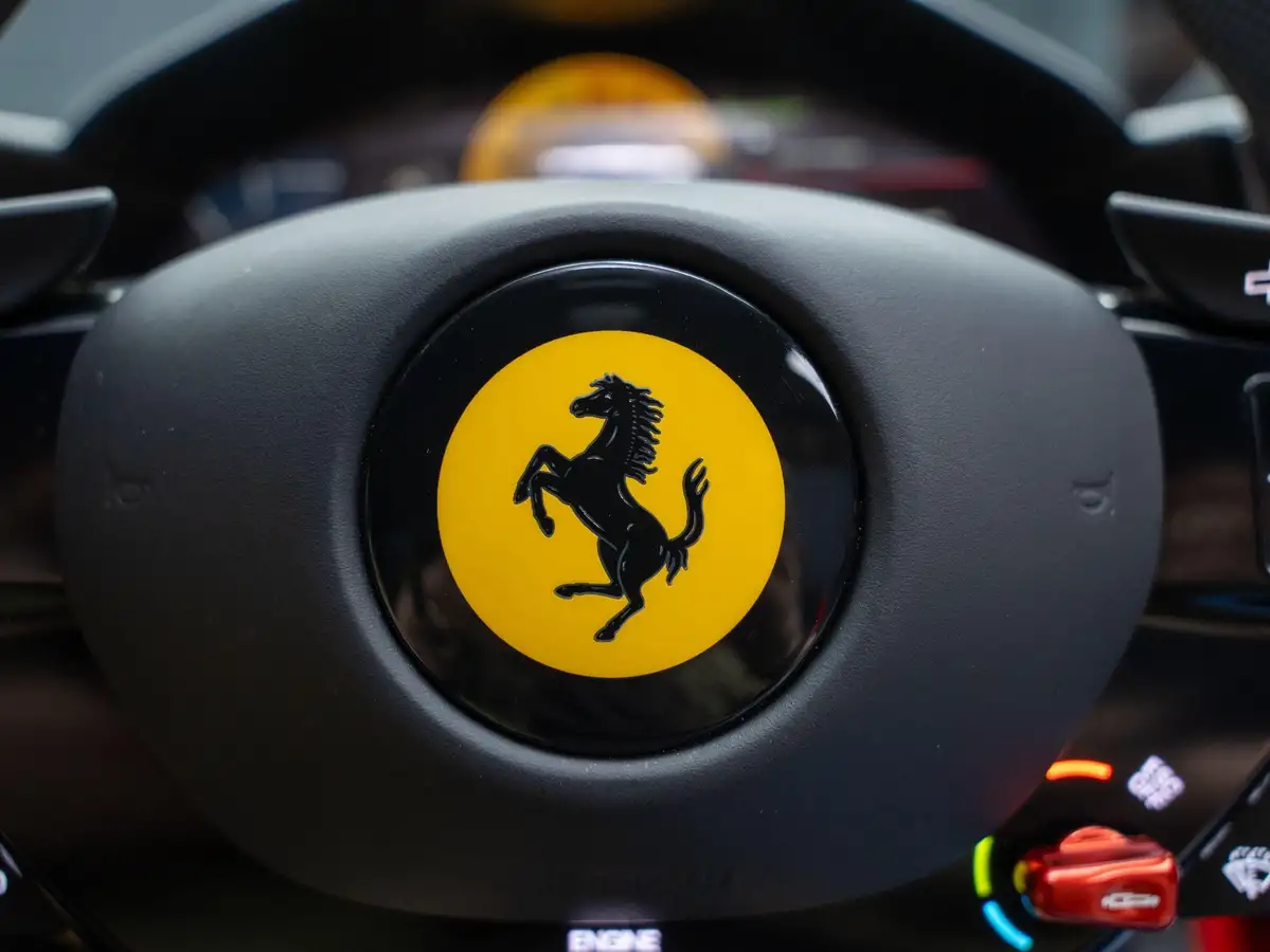 2023-ferrari-roma-38t-v8-f1-dct-ss-big-25