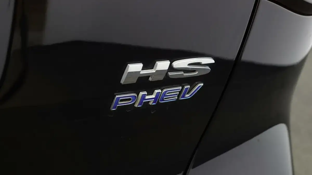 2022-mg-hs-15t-gdi-exclusive-258ps-plug-in-hybrid-auto-big-20