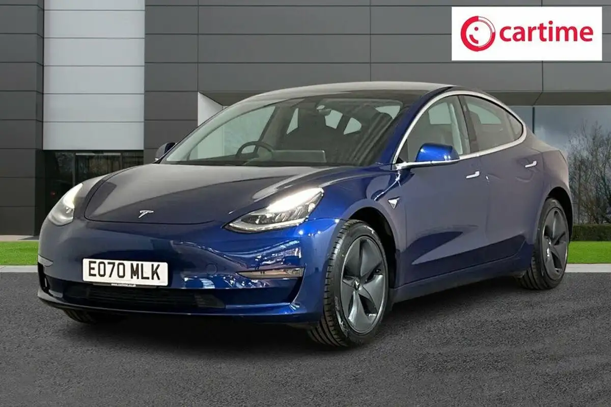 2020-tesla-model-3-e-long-range-big-5