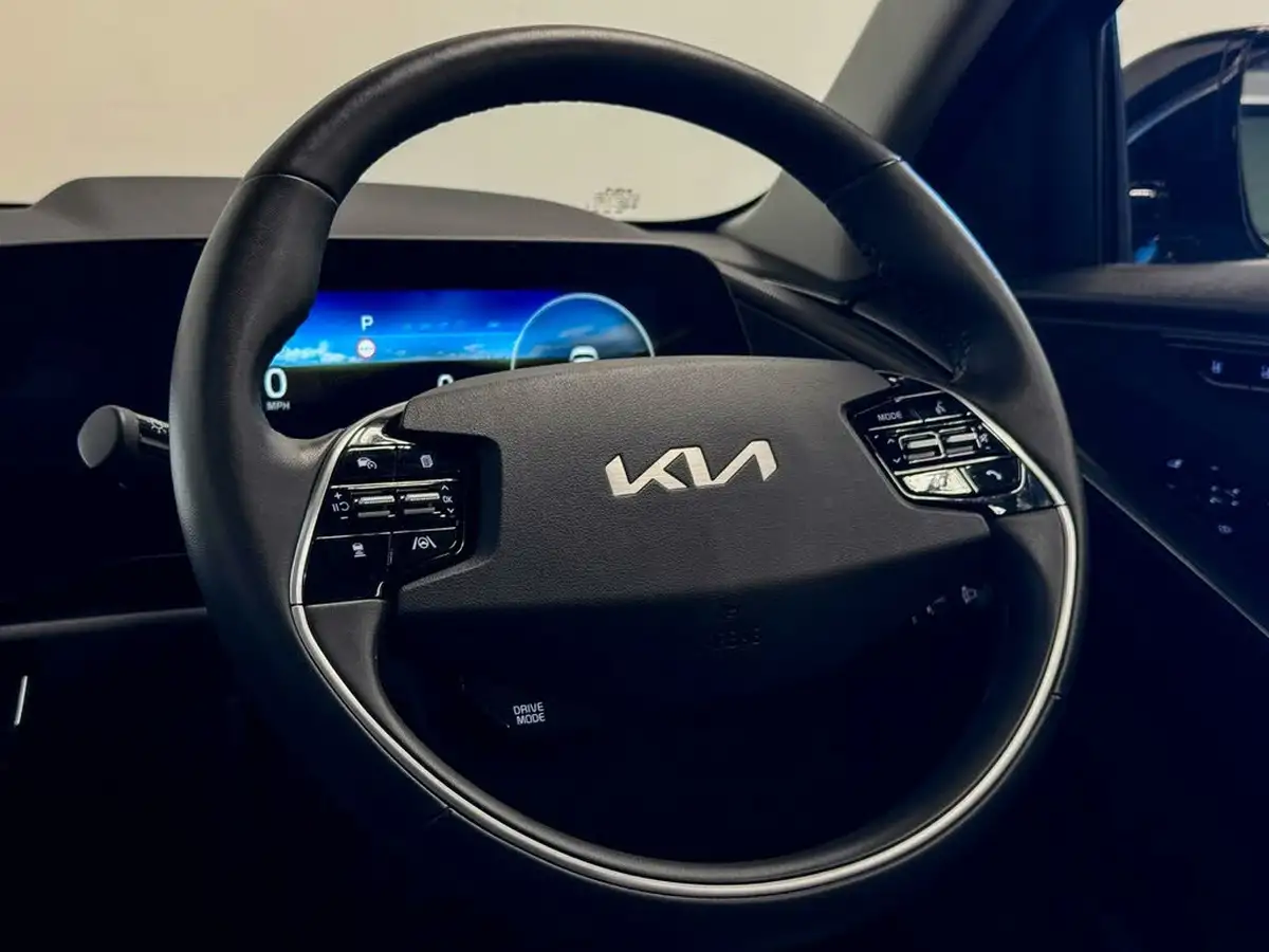 2023-kia-niro-ev-e-4-big-37