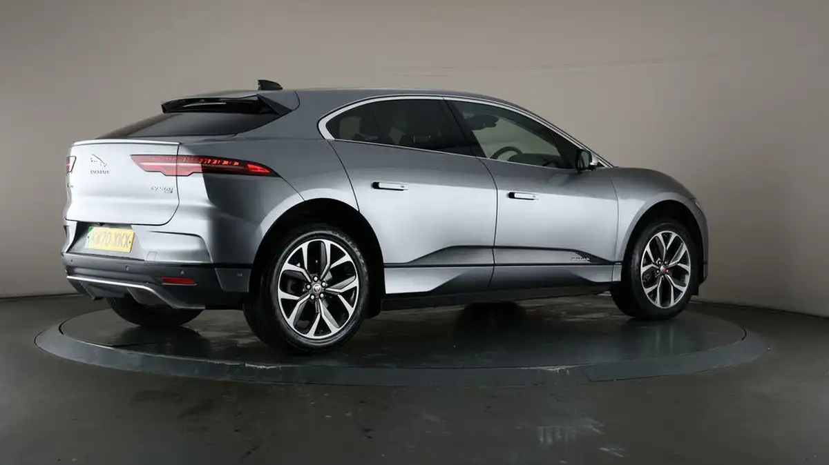 2020-jaguar-i-pace-ev400-hse-big-7