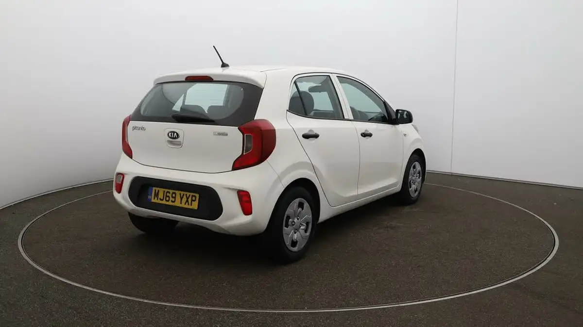 2020-kia-picanto-10-1-isg-adap-4-seats-big-7