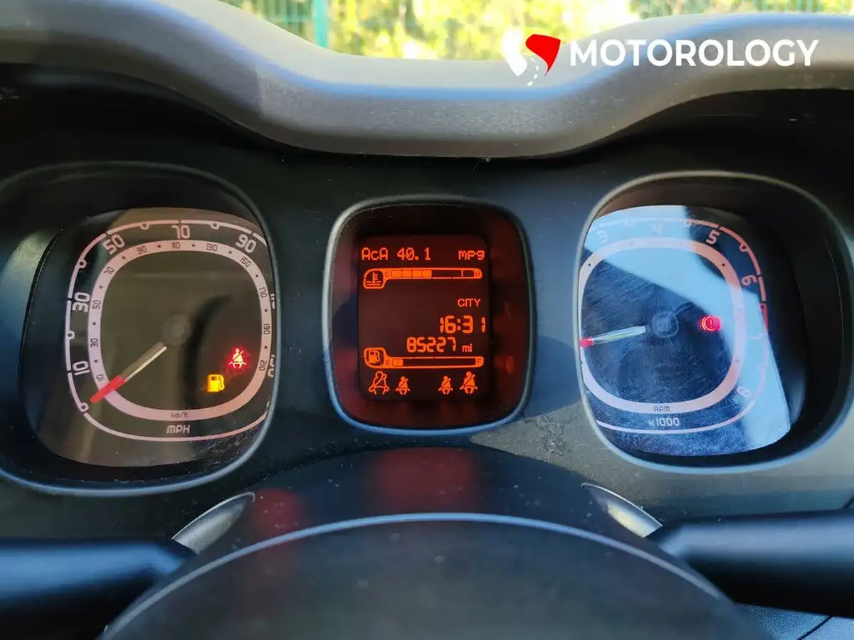 2014-fiat-panda-12-pop-big-13