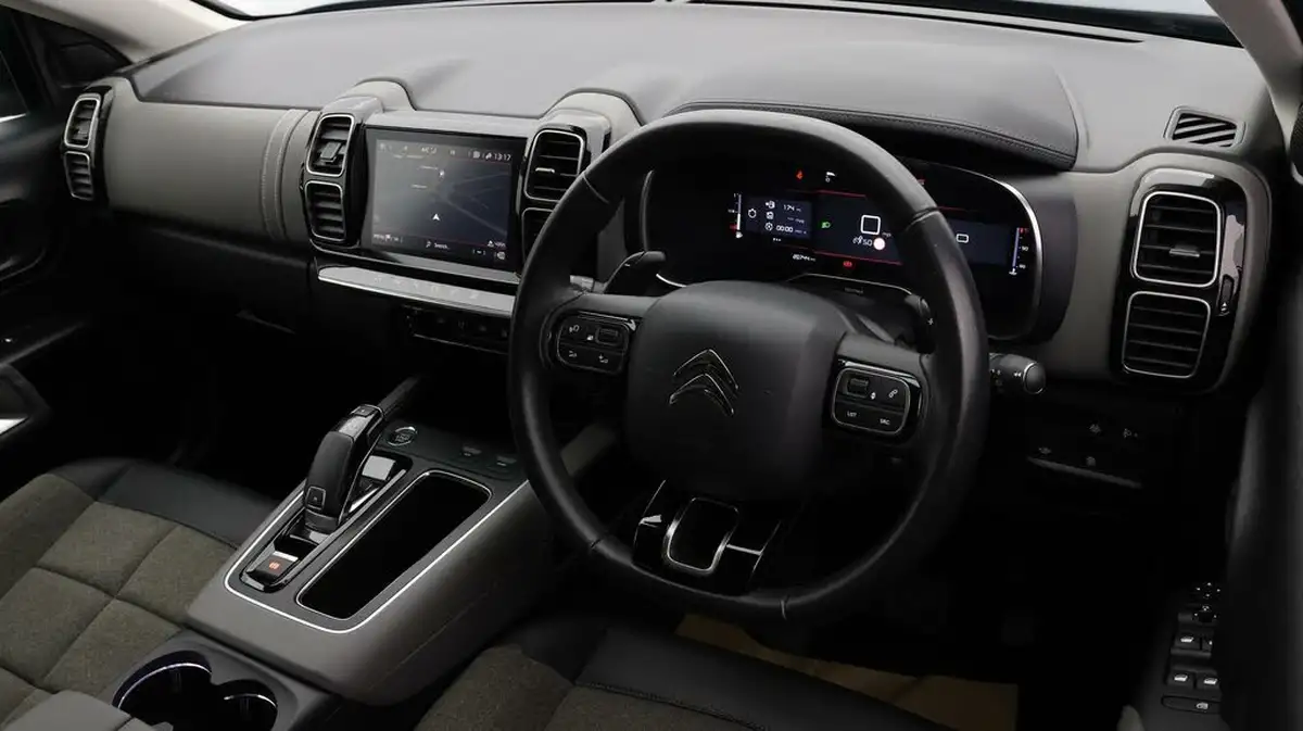 2021-citroen-c5-aircross-12-puretech-shine-eat8-big-8