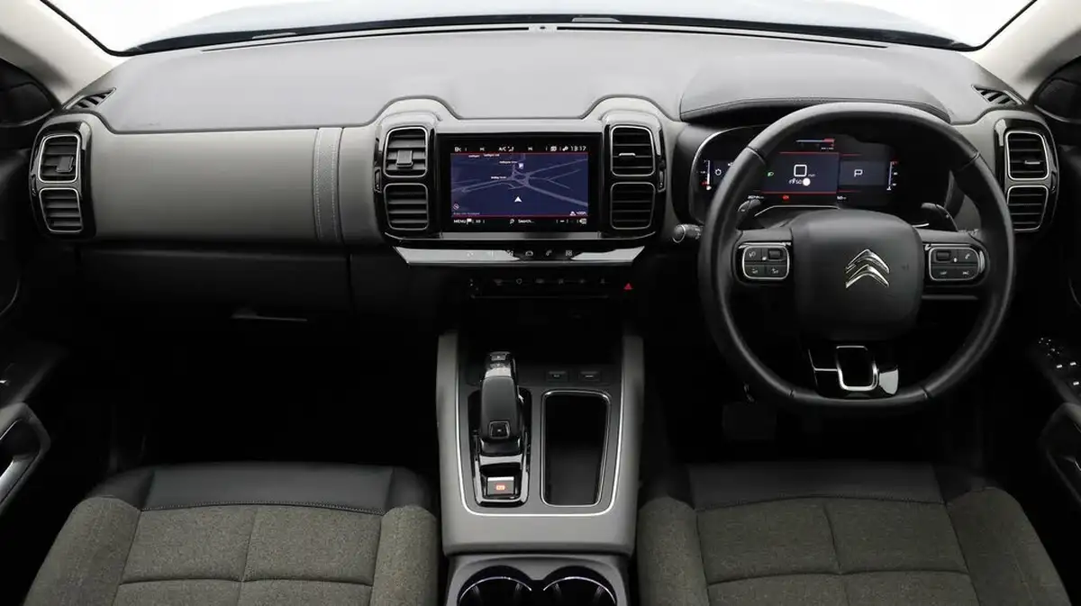 2021-citroen-c5-aircross-12-puretech-shine-eat8-big-12