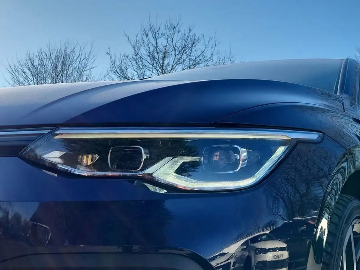 2021-volkswagen-golf-15-tsi-style-130ps-hatchback-big-31
