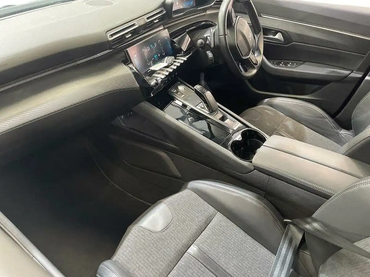 2021-peugeot-508-sw-16-puretech-allure-225bhp-hybrid-e-eat8-big-8