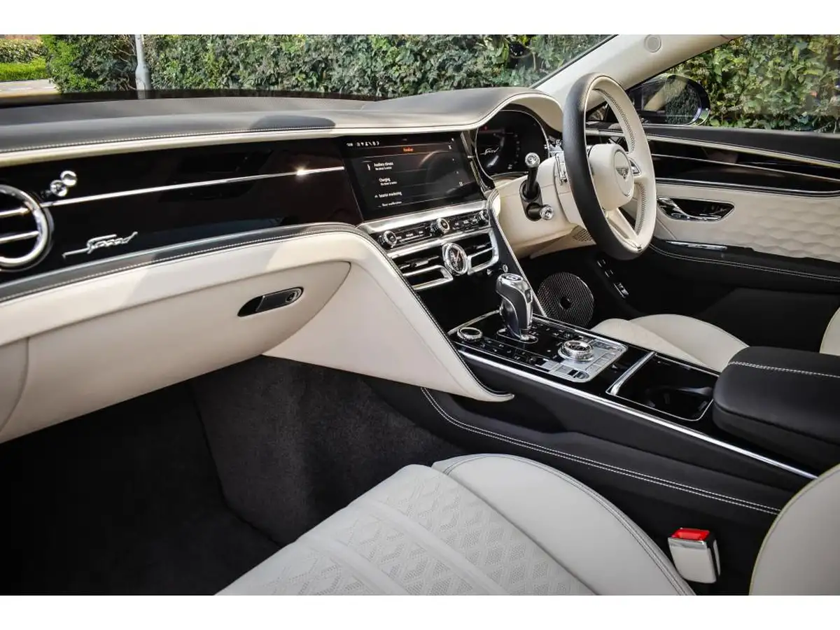 2024-bentley-flying-spur-big-1