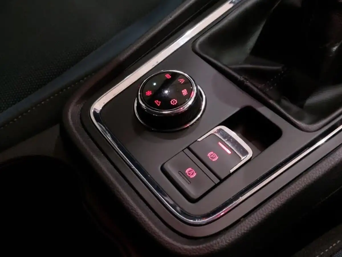 2018-seat-ateca-20tdi-se-technology-big-15