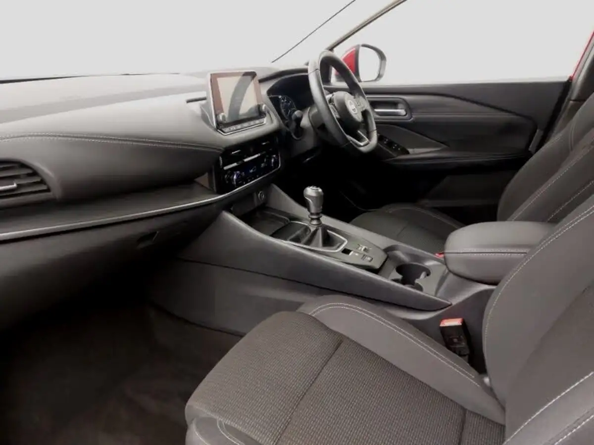 2022-nissan-qashqai-13-dig-t-acenta-premium-158ps-big-4
