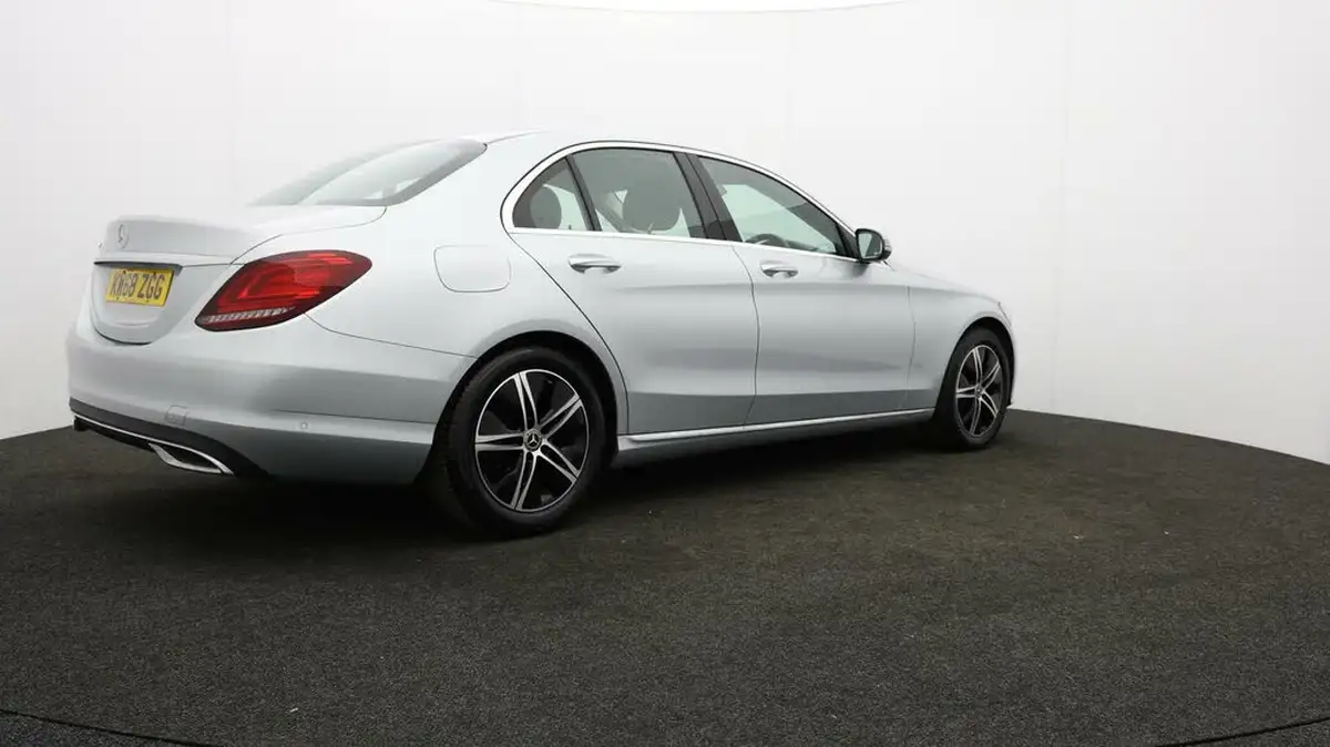 2018-mercedes-benz-c-class-20d-c220d-sport-premiumss-saloon-4d-big-32