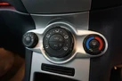 2011-ford-fiesta-125-zetec-5d-small-28