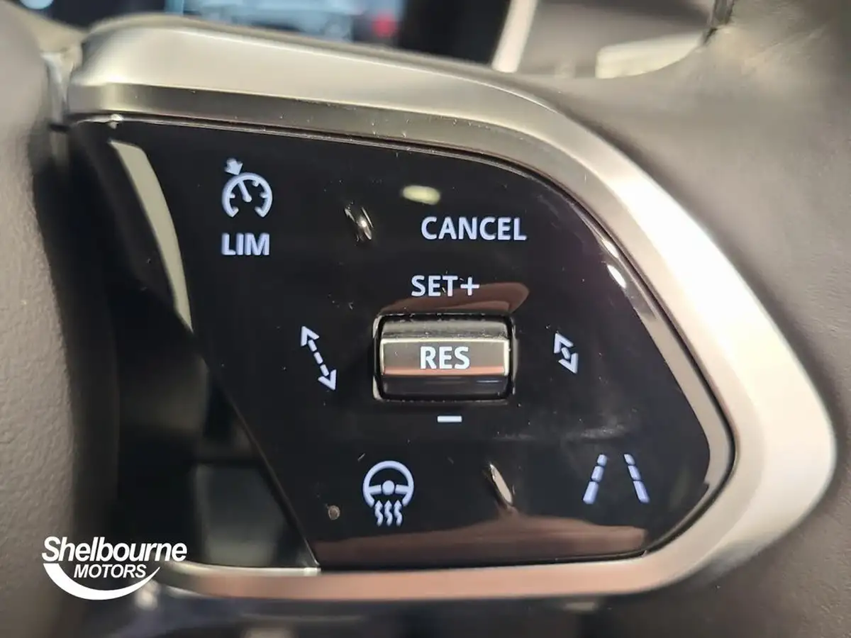2021-jaguar-i-pace-ev400-black-big-29