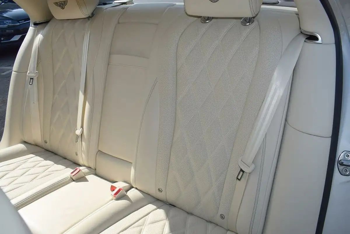 2016-bentley-flying-spur-60-mulliner-big-38