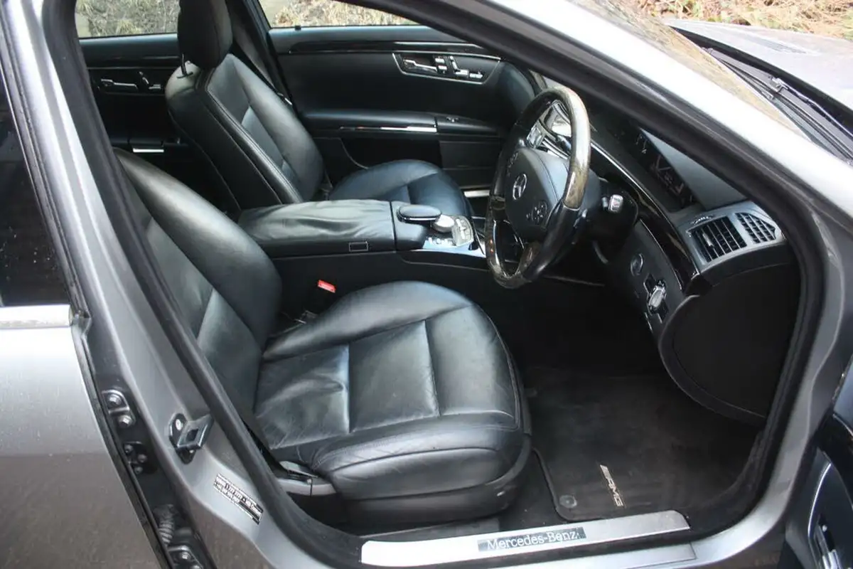 2013-mercedes-benz-s-class-30cdi-s350-bluetec-l-amg-sport-edition-big-7