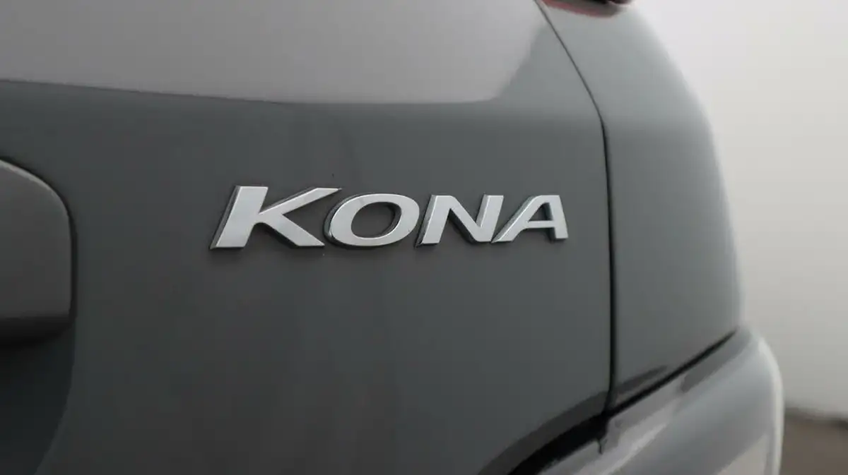 2022-hyundai-kona-e-se-connect-big-21