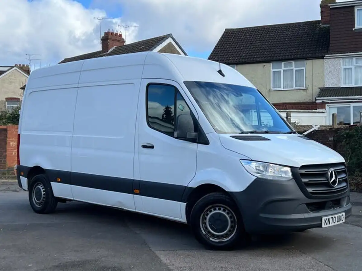 2020-mercedes-benz-sprinter-21cdi-314-l1h1-panel-van-big-27