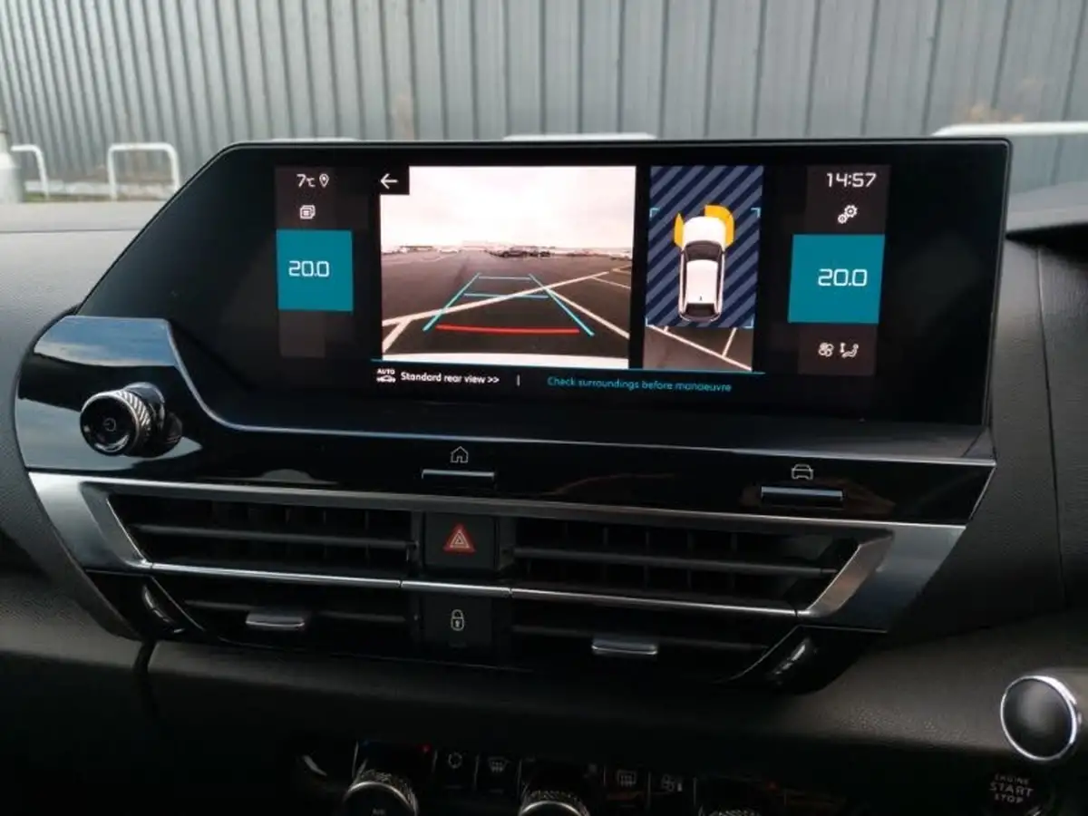 2021-citroen-c4-12-puretech-shine-130ps-big-9