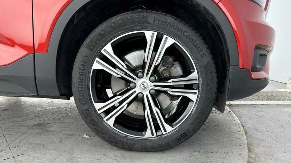 2022-volvo-xc40-15-t5-inscription-pro-big-4