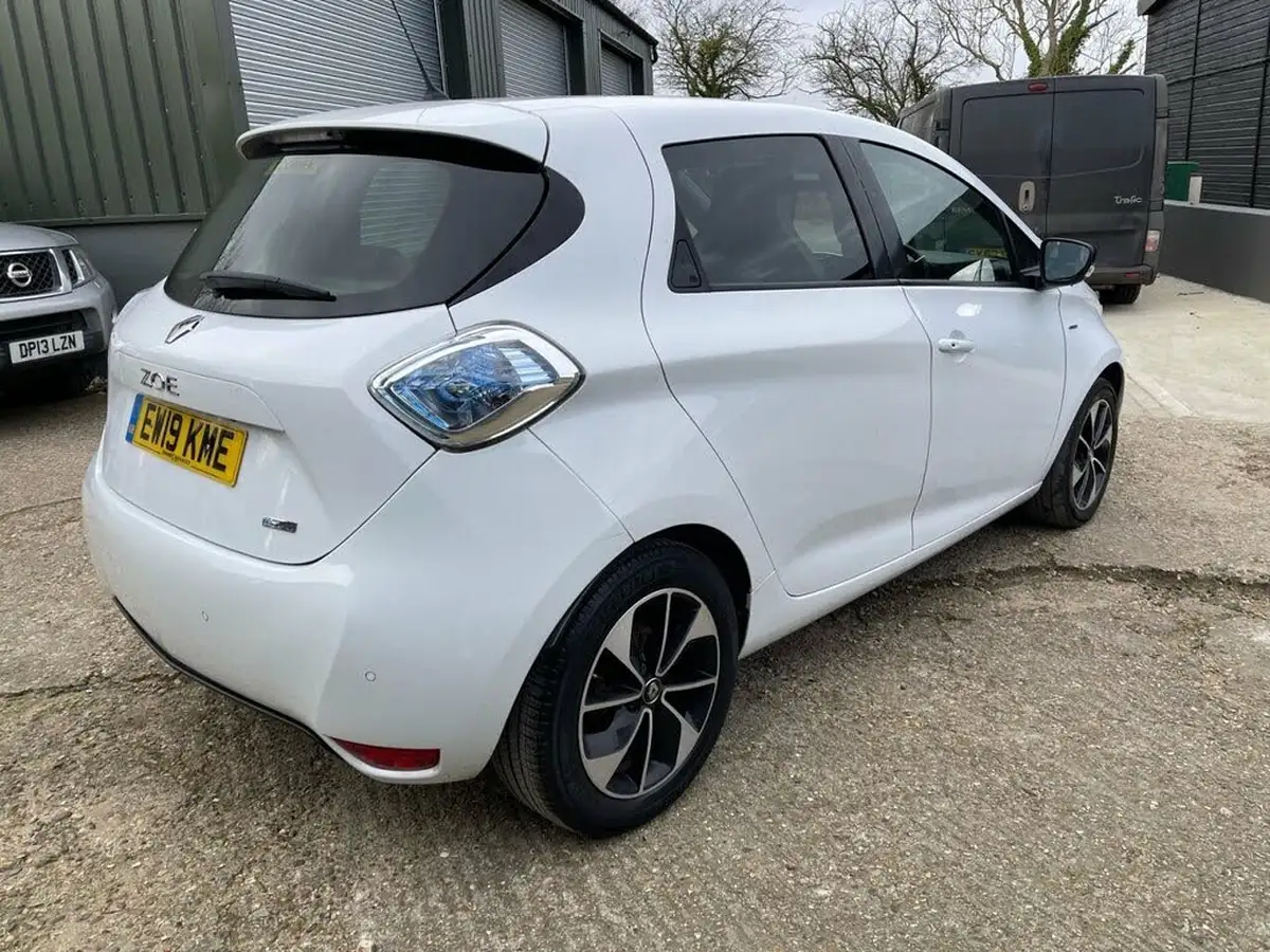 2019-renault-zoe-e-s-edition-nav-110ps-r110ze40-big-7